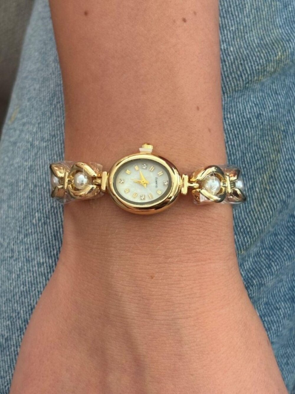 Coquette Gold Pearl Link Bracelet Watch Dainty Y2K Old Money OS
